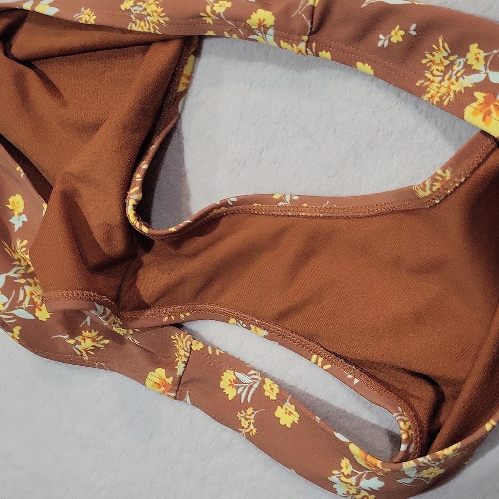 Xhilaration Swimsuit - Picture 16 of 16